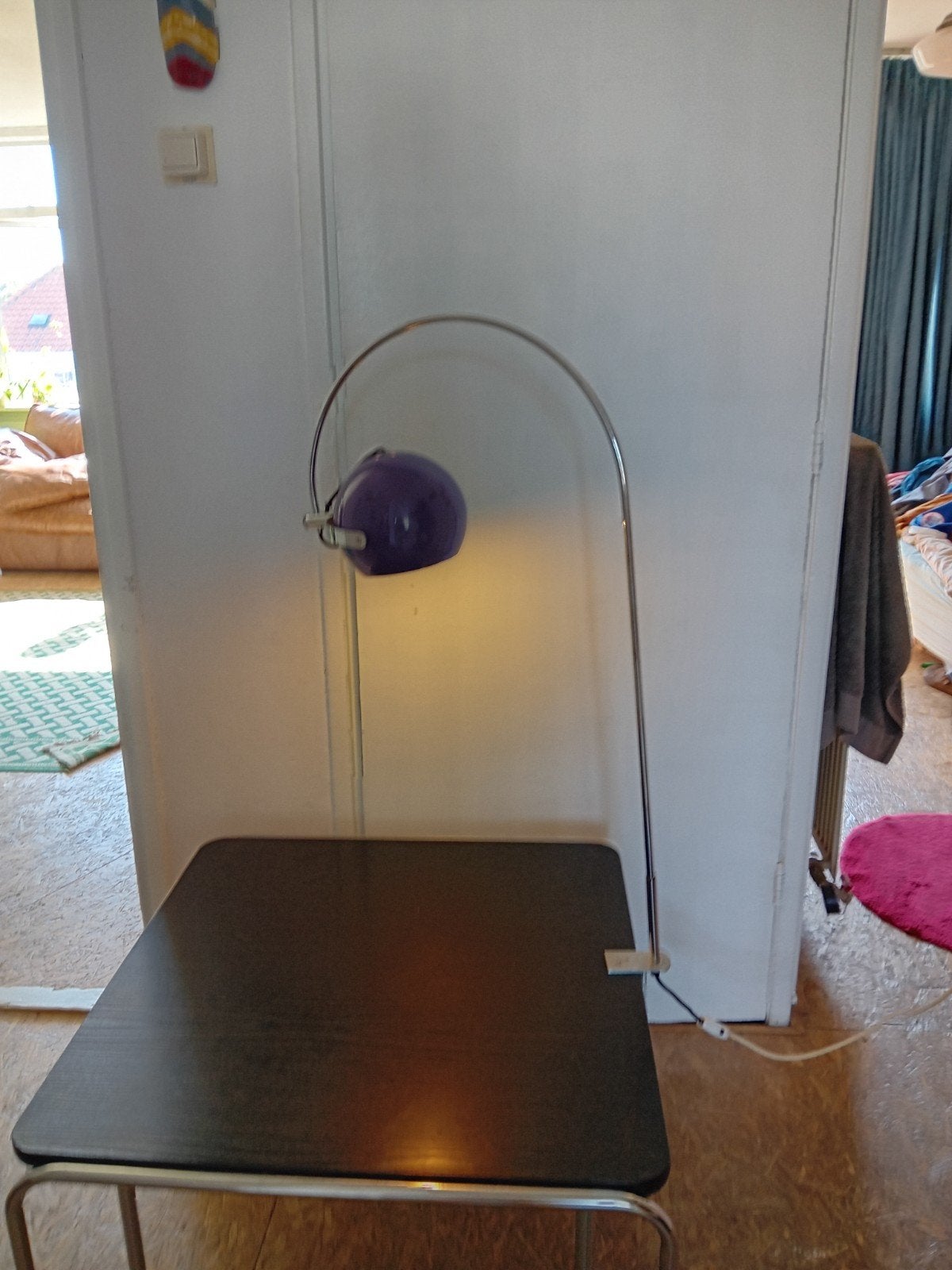 Stijlvolle Booglamp met Paarse Bolkap, Ophalen, Gebruikt, E27 (groot), Modern, Retro, Design