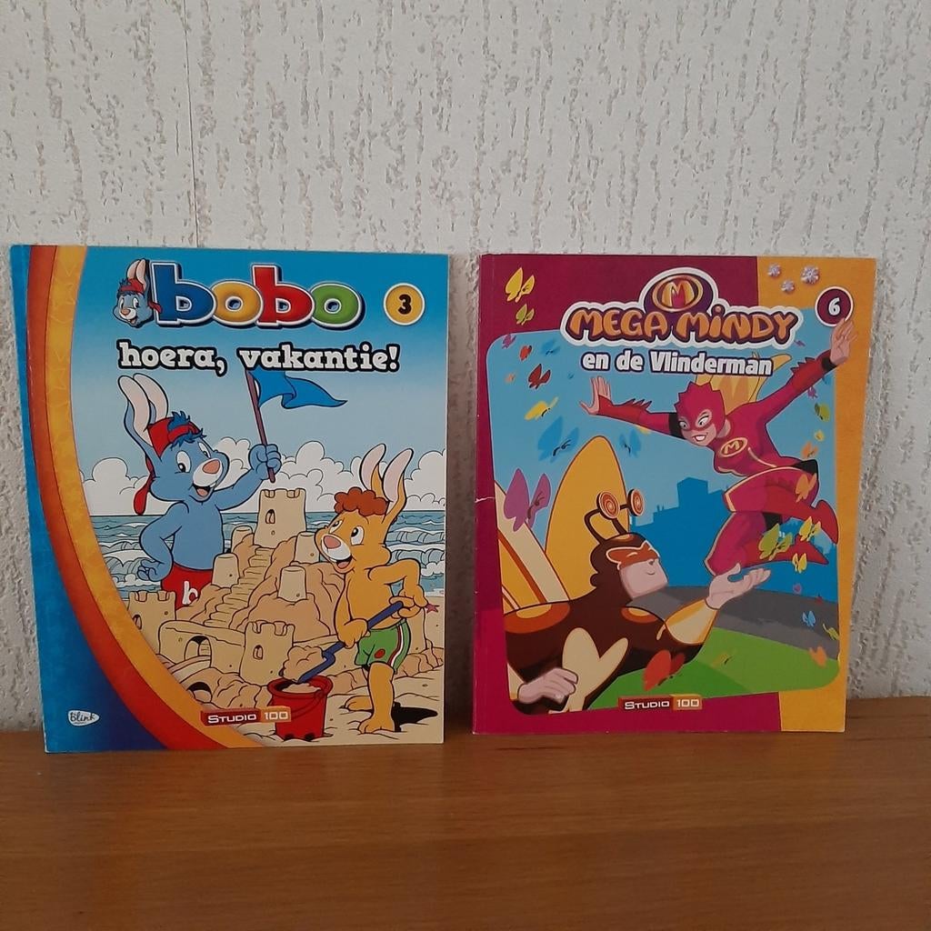 Mega Mindy en Bobo - 2 Studio 100 Boeken, Boeken, Kinderboeken | Jeugd | onder 10 jaar, Ophalen of Verzenden