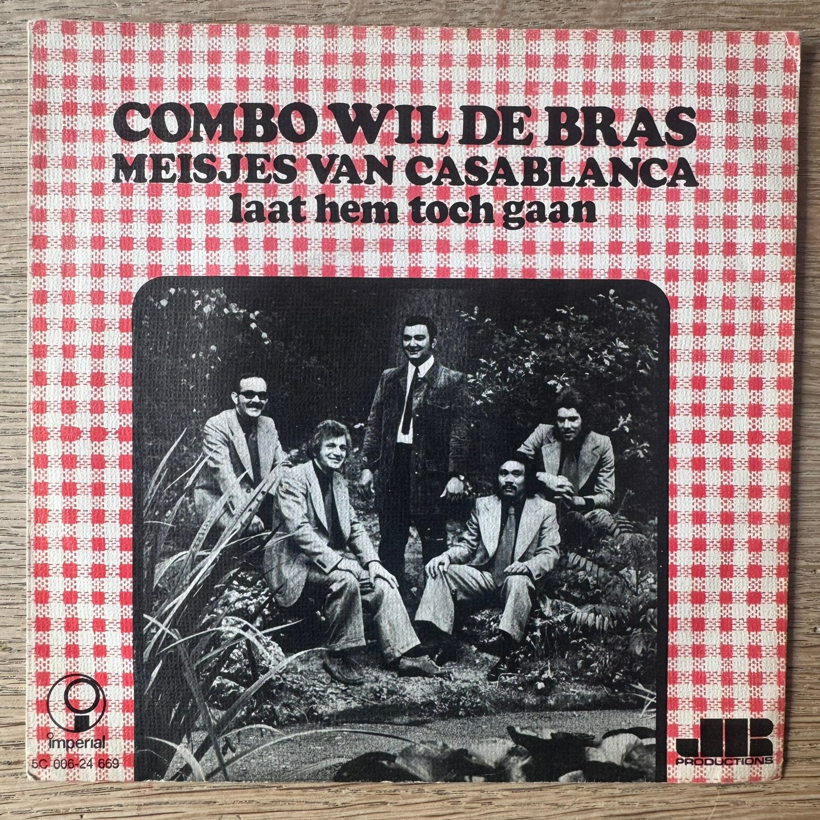 Combo Wil de Bras Meisjes van Cassablanca 7” vinyl single, Ophalen of Verzenden, Zo goed als nieuw, Nederlandstalig