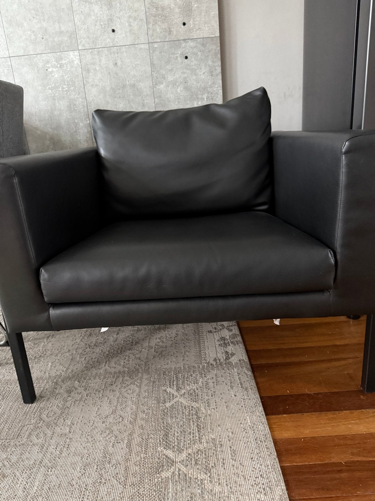 2x IKEA Landskrona fauteuil, zwart leer, Huis en Inrichting, Fauteuils, Gebruikt, Ophalen of Verzenden, 50 tot 75 cm, Leer