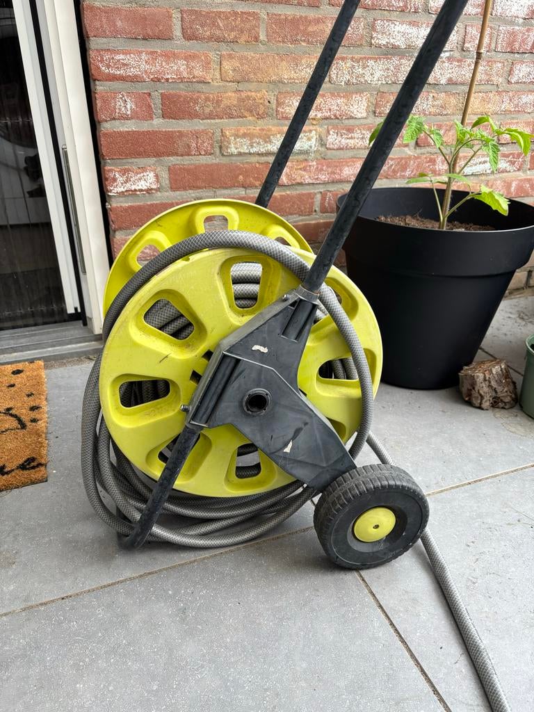 Intratuin Tuinslang op Haspel - 10 meter, Ophalen, Gebruikt, Tuinslanghaspel