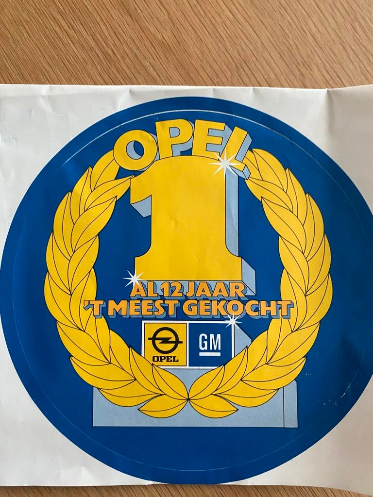 Vintage Opel 'Al 12 Jaar 't Meest Gekocht' Sticker, Ophalen of Verzenden