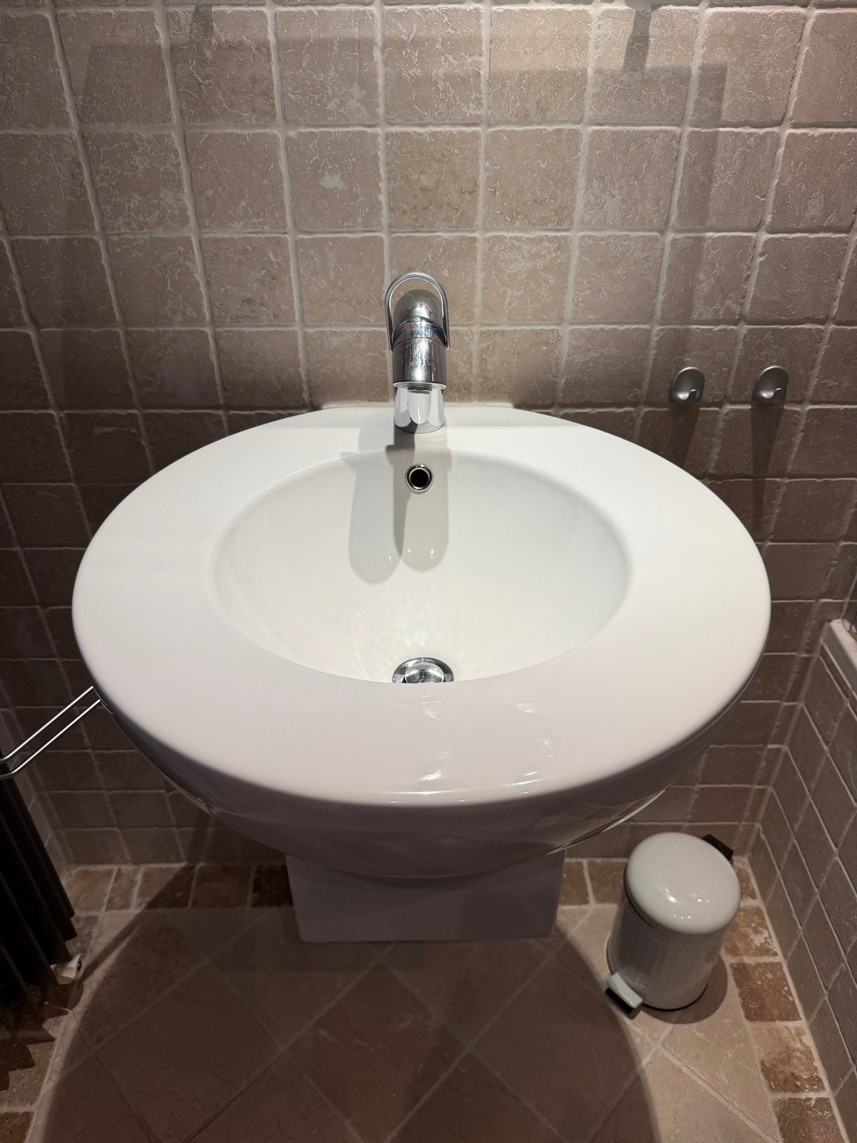 Design wastafel Duravit met mengkraan, Gebruikt, Minder dan 100 cm, Wasbak of Wastafel, 25 tot 50 cm