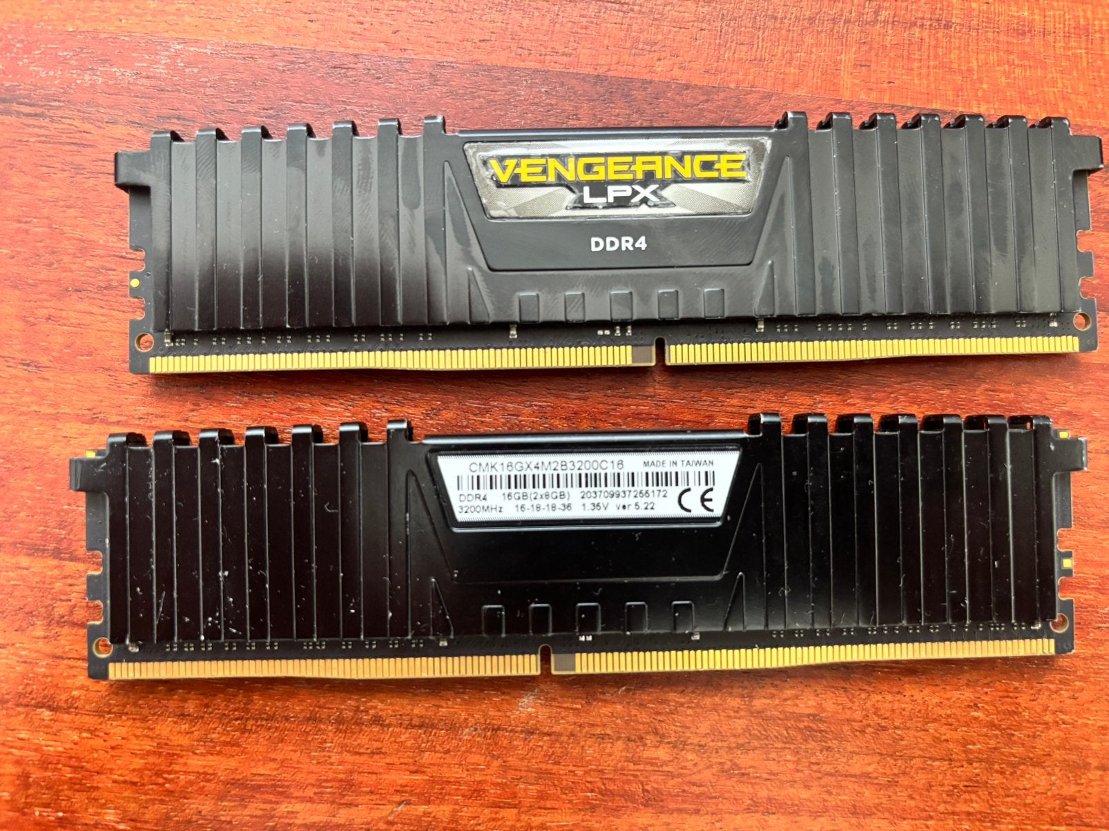 Vengeance 2x 16GB 3200 mhz DIMM ram geheugen., Computers en Software, DDR4, Ophalen of Verzenden, Zo goed als nieuw, Desktop