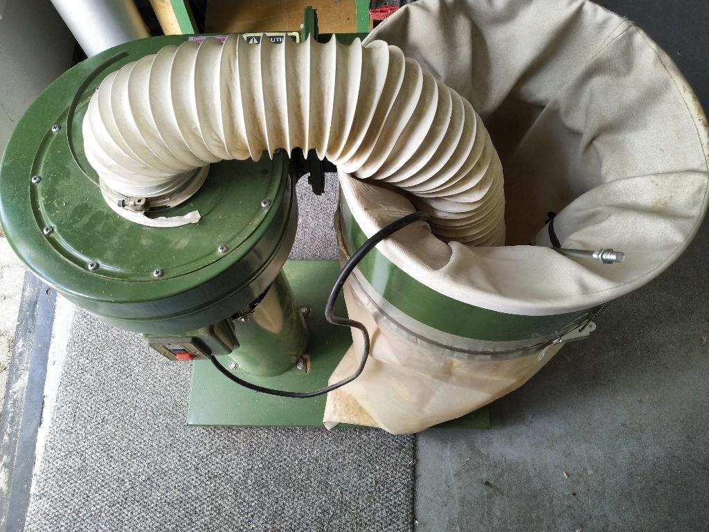 Stofafzuiger voor zaagmachine, freesmachine en dergelijke, Ophalen, Nieuw