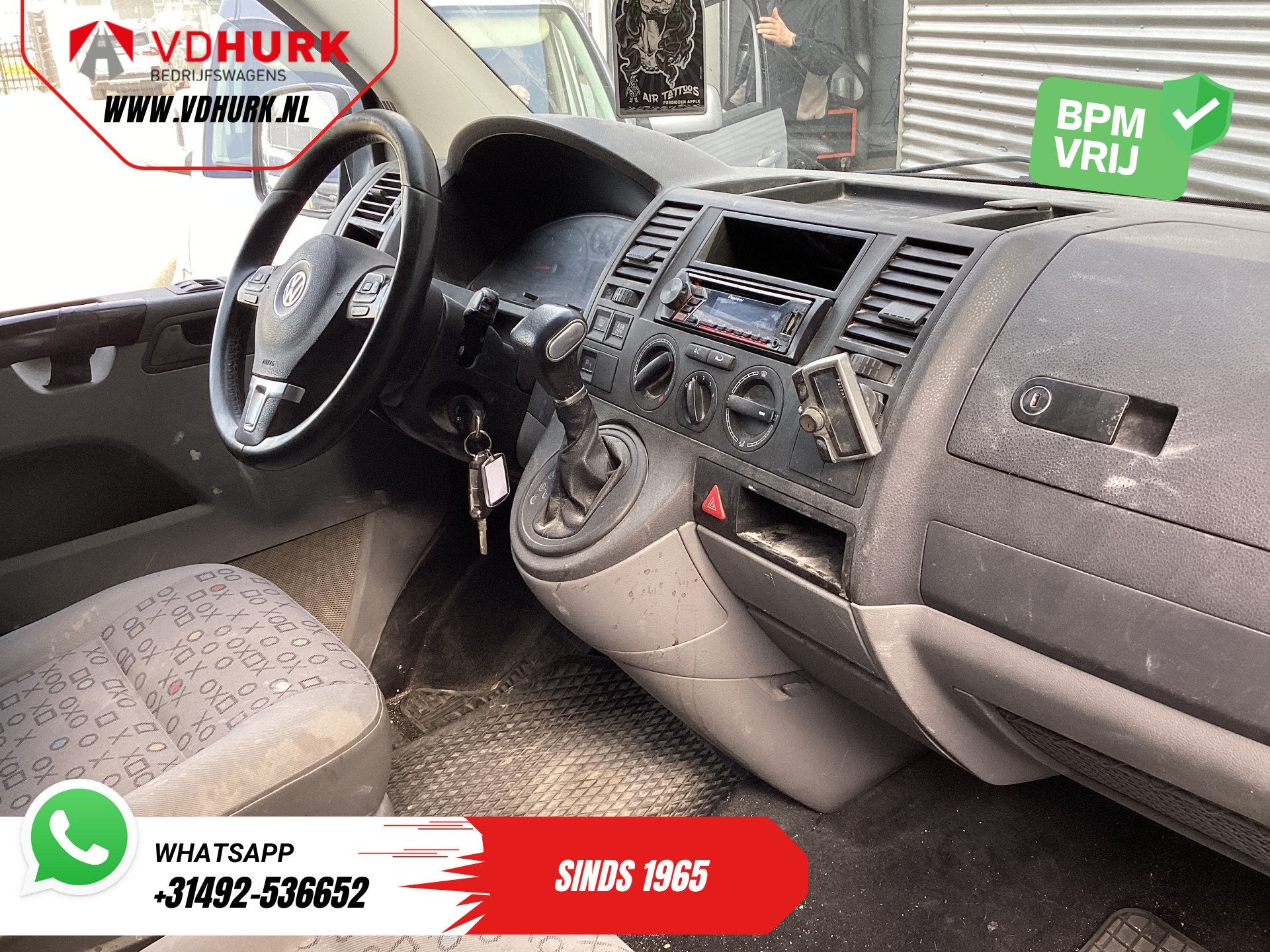 Volkswagen Transporter 2.5 TDI 131 pk DSG Aut. L2 EXPORT 2.5, Auto's, Stof, Gebruikt, Volkswagen, Origineel Nederlands