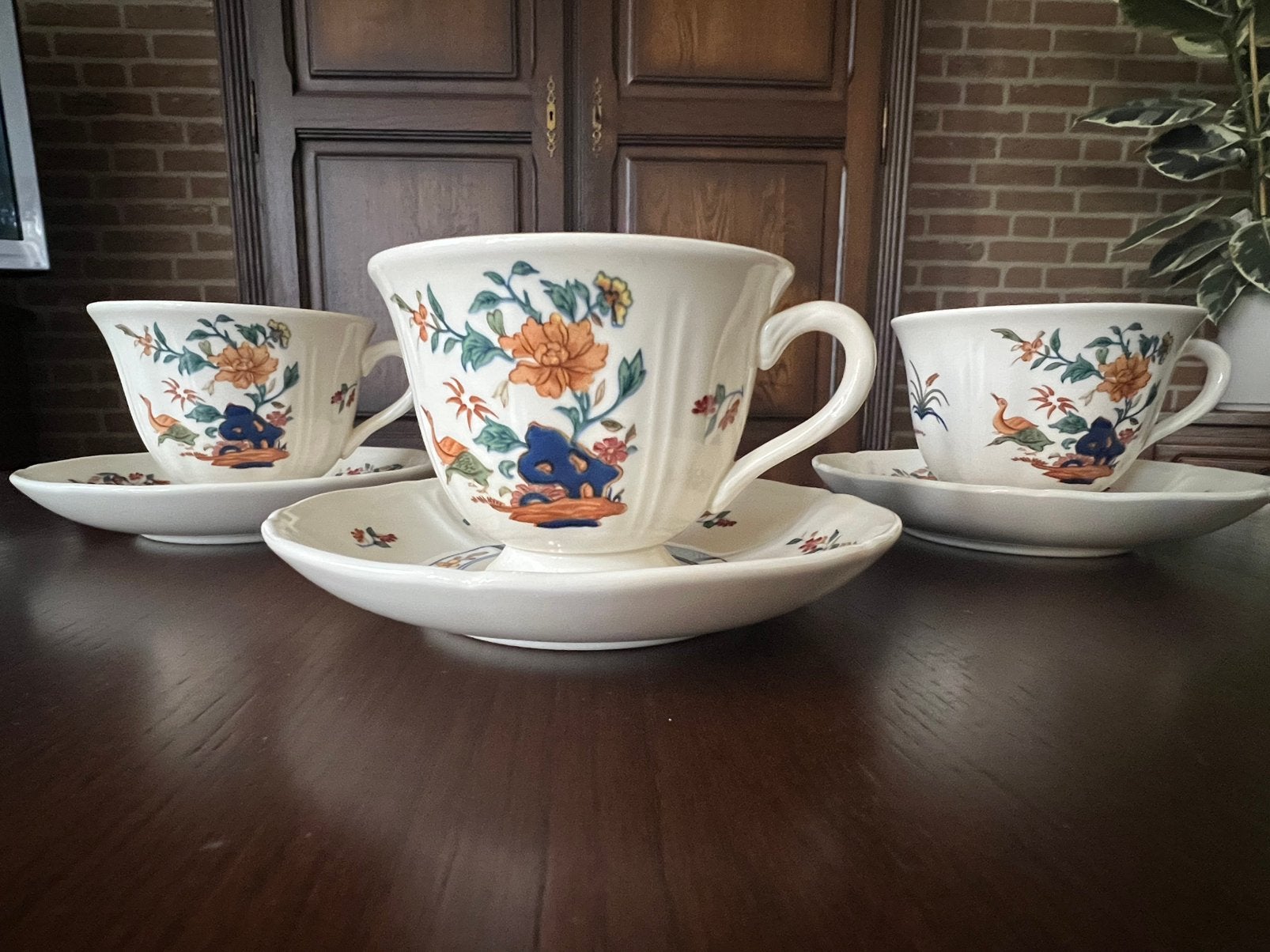 Kop en schotels Wedgwood Chinese Teal, Ophalen of Verzenden, Zo goed als nieuw, Porselein, Kop en/of schotel