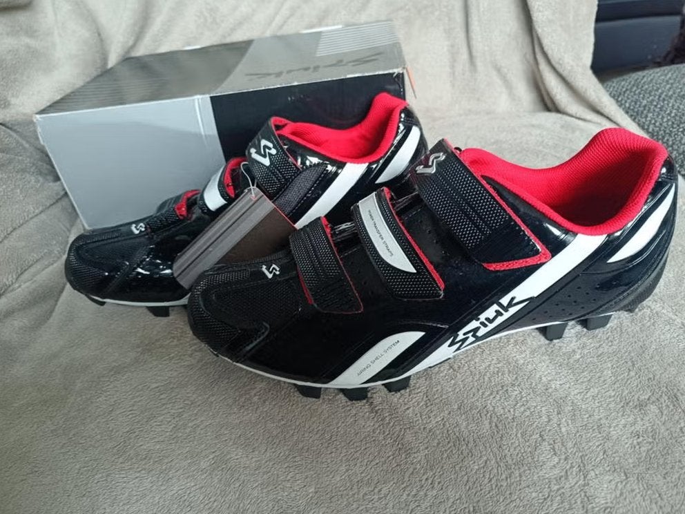 Spiuk rocca fietsschoenen maat 47 spd nieuw in doos, Fietsen en Brommers, Fietsaccessoires | Fietskleding, Schoenen, Nieuw, Overige maten