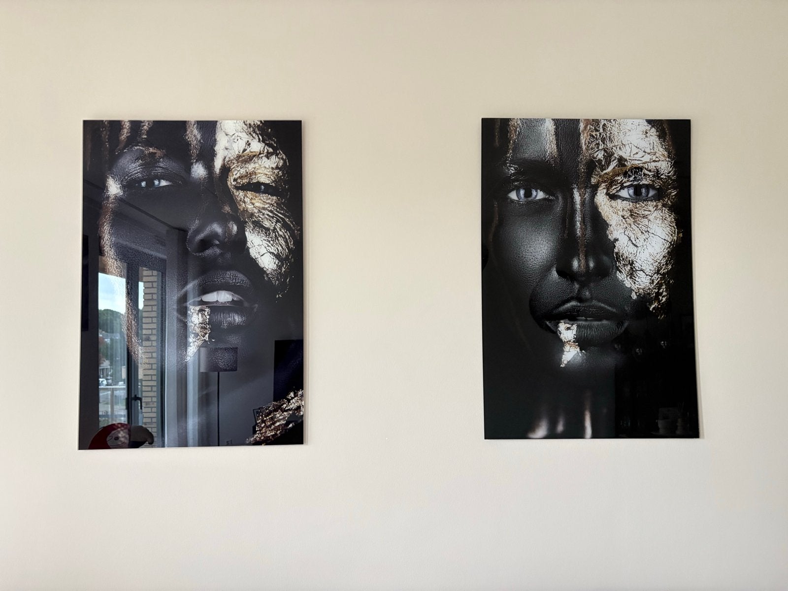 Set van 2 Plexiglas Schilderijen: Zwart & Goud Vrouwen, Ophalen, Kunststof, Figuren