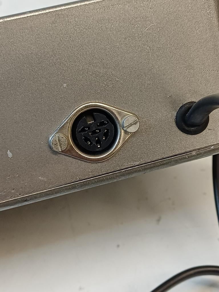 Doka Timer 220V met 1 DIN aansluiting, Ophalen of Verzenden, Gebruikt