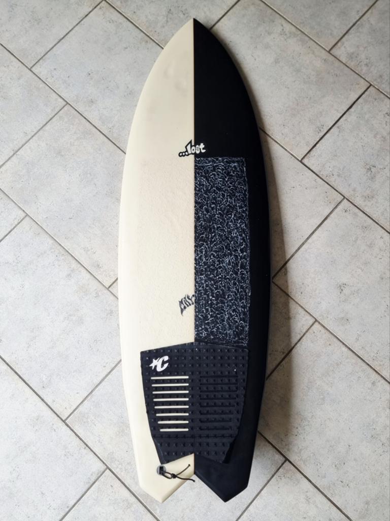 5.4 Lost Hydra Quad Fish 30.25L, Watersport en Boten, Golfsurfen, Ophalen, Zo goed als nieuw, Fish, Met vinnen