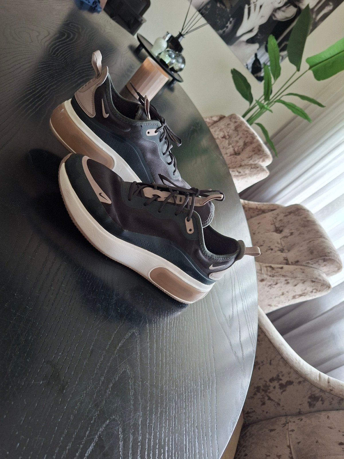 Nike Air Max Dia sneakers - Maat 41, Ophalen of Verzenden, Beige, Sneakers of Gympen