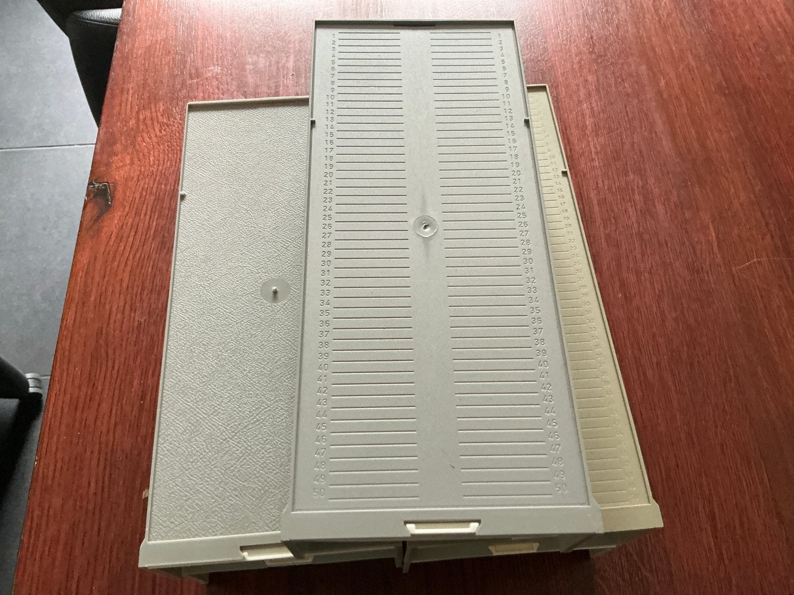 5 dozen Zeiss Ikon Dia magazijnen en nog 250 dia raampjes, Ophalen of Verzenden, Gebruikt, Overige merken, Overig typen