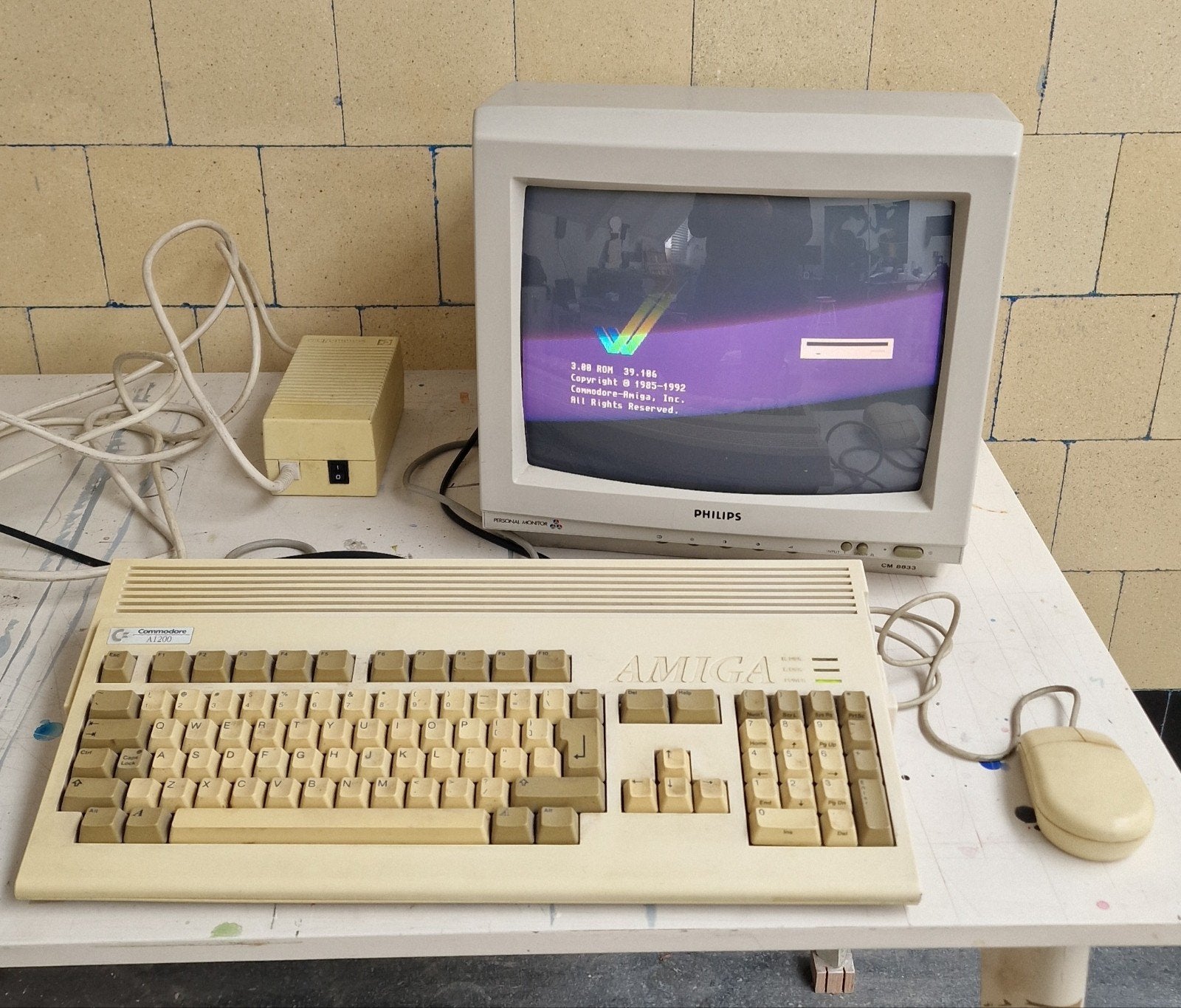 Amiga Commodore 1200 met monitor en software, Computers en Software, Vintage Computers, Ophalen of Verzenden, Commodore Amiga