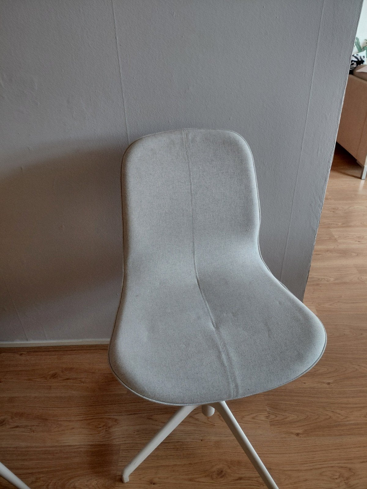 Ikea Längfjäll stoel, Huis en Inrichting, Stoelen, Gebruikt, Eén, Metaal, Stof, Grijs, Ophalen
