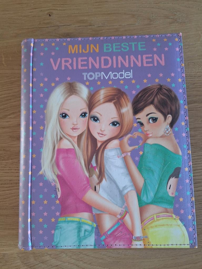 TopModel Vriendinnenboekje, Ophalen of Verzenden, Zo goed als nieuw