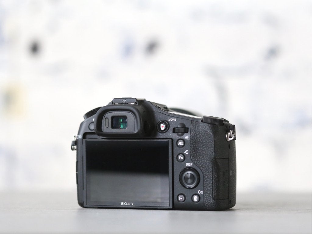 Sony RX10 mark II - Als nieuw! - 1 jaar garantie!, Audio, Tv en Foto, Fotocamera's Digitaal, -, -, Compact, Ophalen of Verzenden