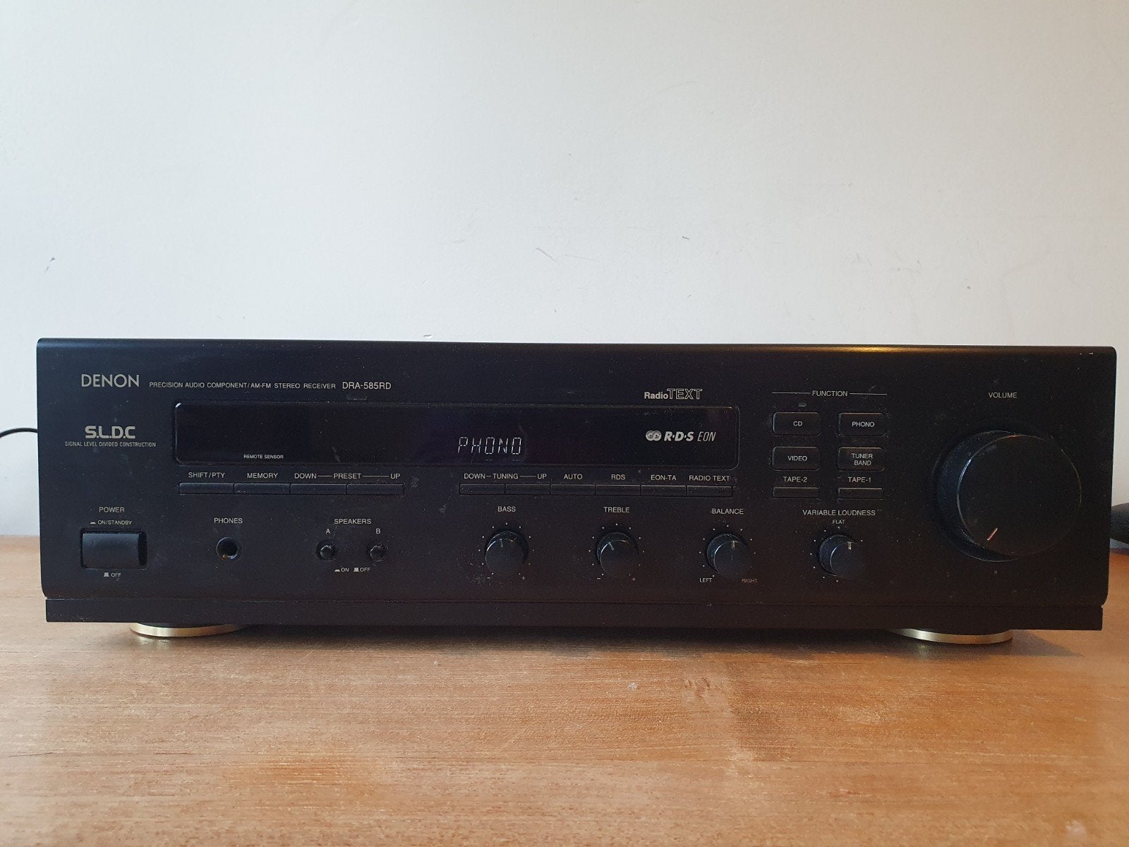 Denon DRA-585RD Stereo Receiver - Uitstekende Staat, Ophalen, Denon, Zo goed als nieuw, 60 tot 120 watt