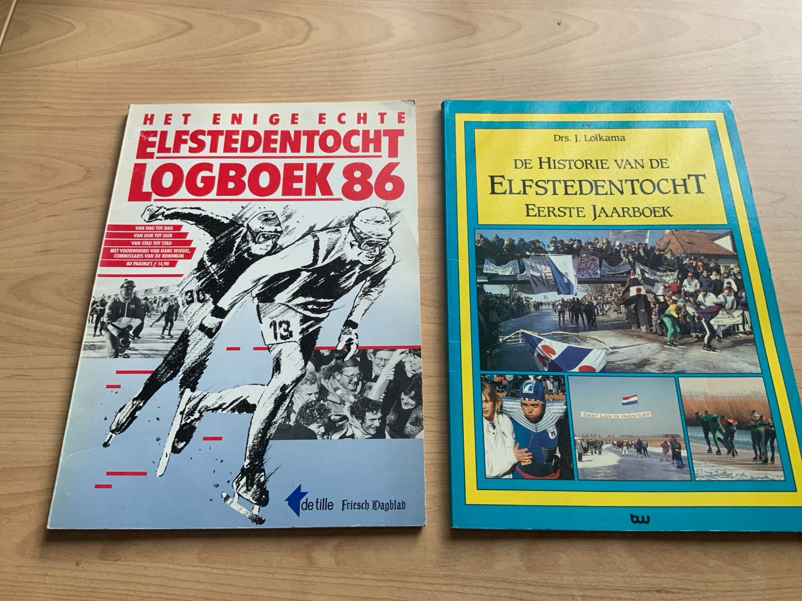 Elfstedentocht Logboek 86 & Historie Eerste Jaarboek, Ophalen of Verzenden, Gelezen, Wintersport