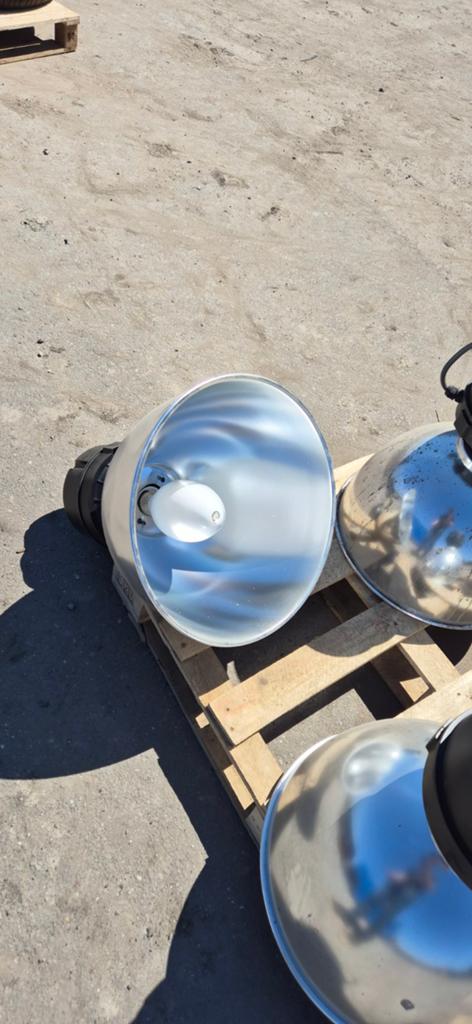 4x Grote Industriële Hanglampen / Kloklampen, Ophalen, Gebruikt, Minder dan 50 cm