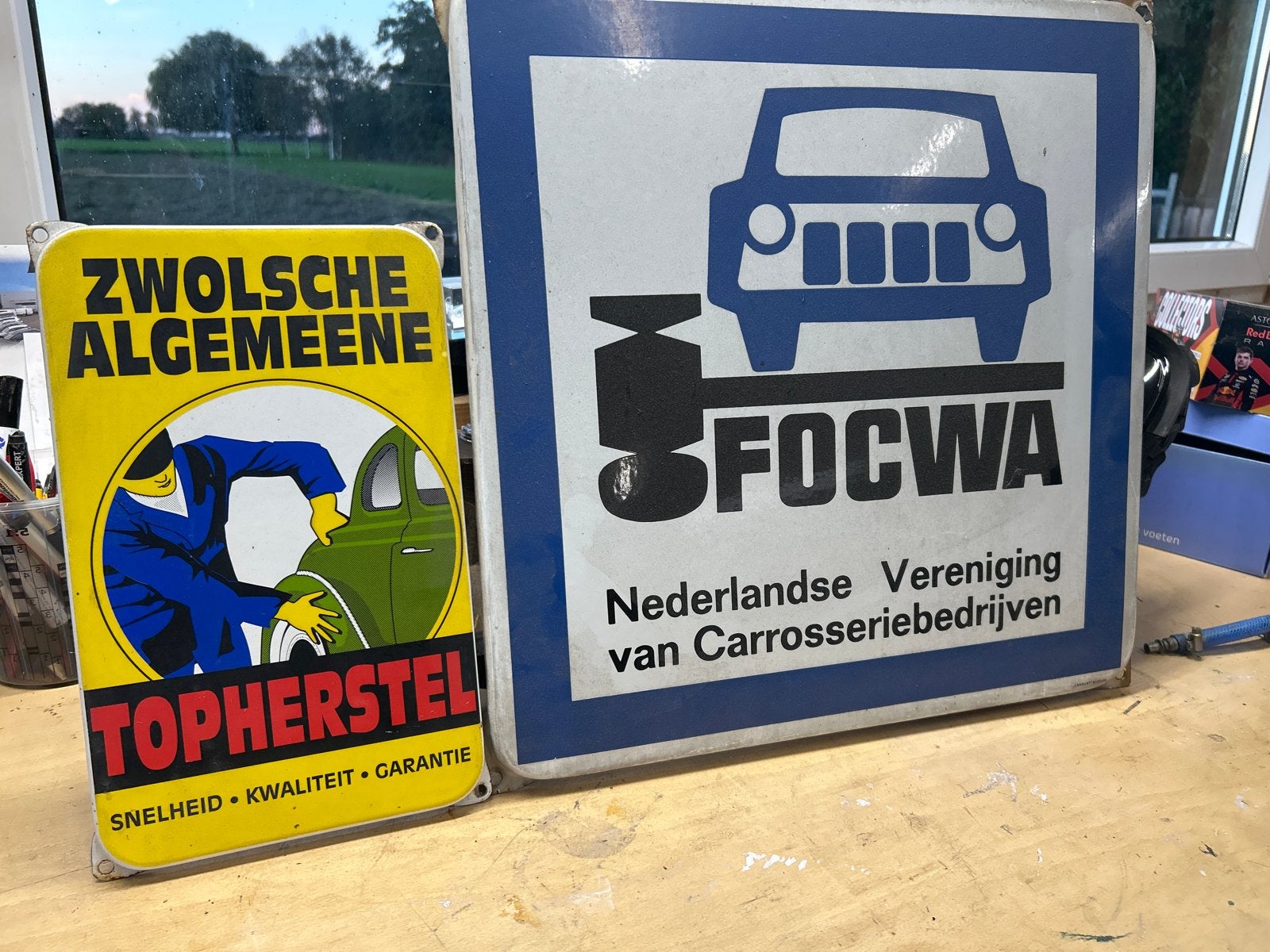 Vintage Emaille Borden: FOCWA en Zwolsche Algemeene, Ophalen of Verzenden