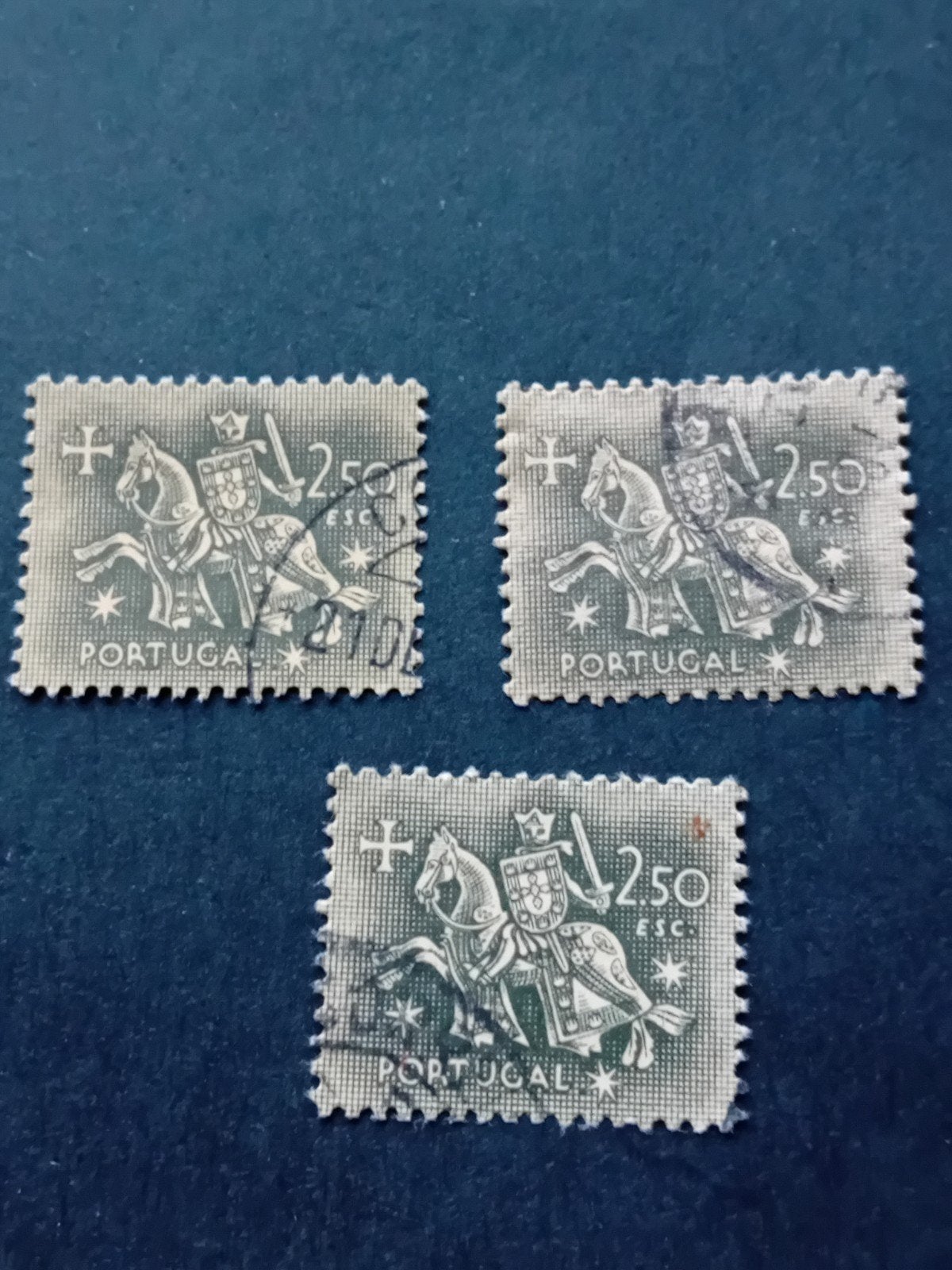 3 Gestempelde Postzegels Portugal - Ridder te Paard, Ophalen of Verzenden, Portugal, Gestempeld