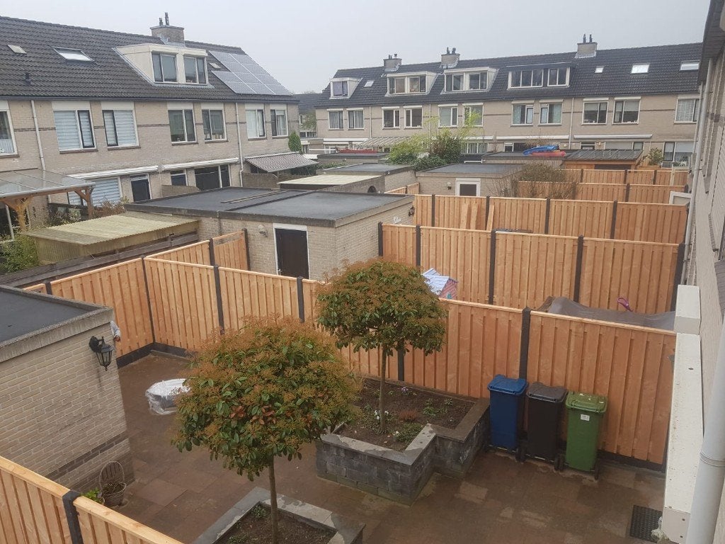 21-planks Douglas hout/beton schutting- antraciet glad beton, 1 tot 2 meter, Minder dan 3 meter, Nieuw, Ophalen of Verzenden