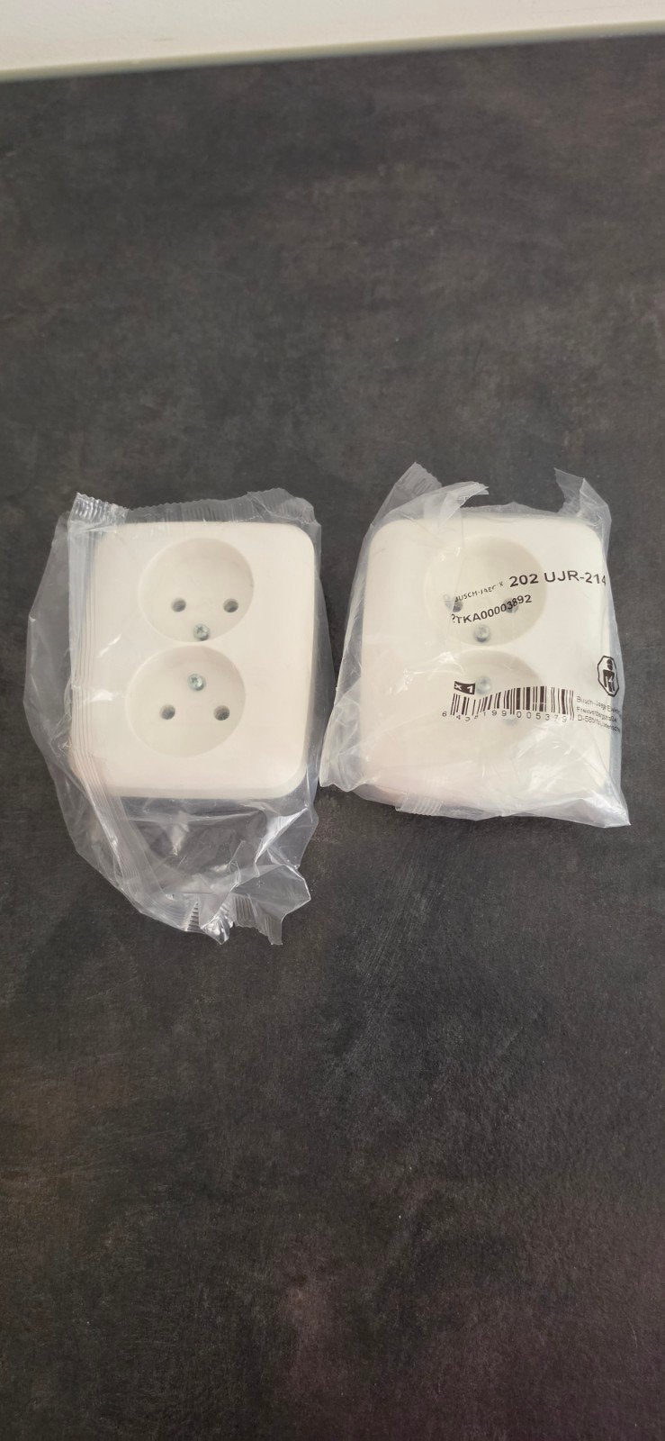 Nieuwe ABB Stopcontacten (2 stuks), Ophalen of Verzenden, Nieuw, ABB, Stopcontact