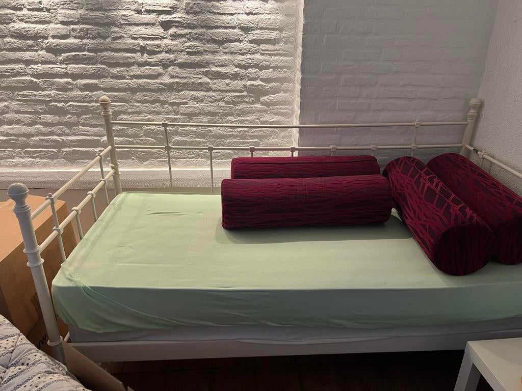 Ikea Tromsnes Wit IJzeren Bedframe - Eenpersoons, Huis en Inrichting, Slaapkamer | Bedden, Ophalen, Gebruikt, 90 cm, Eenpersoons