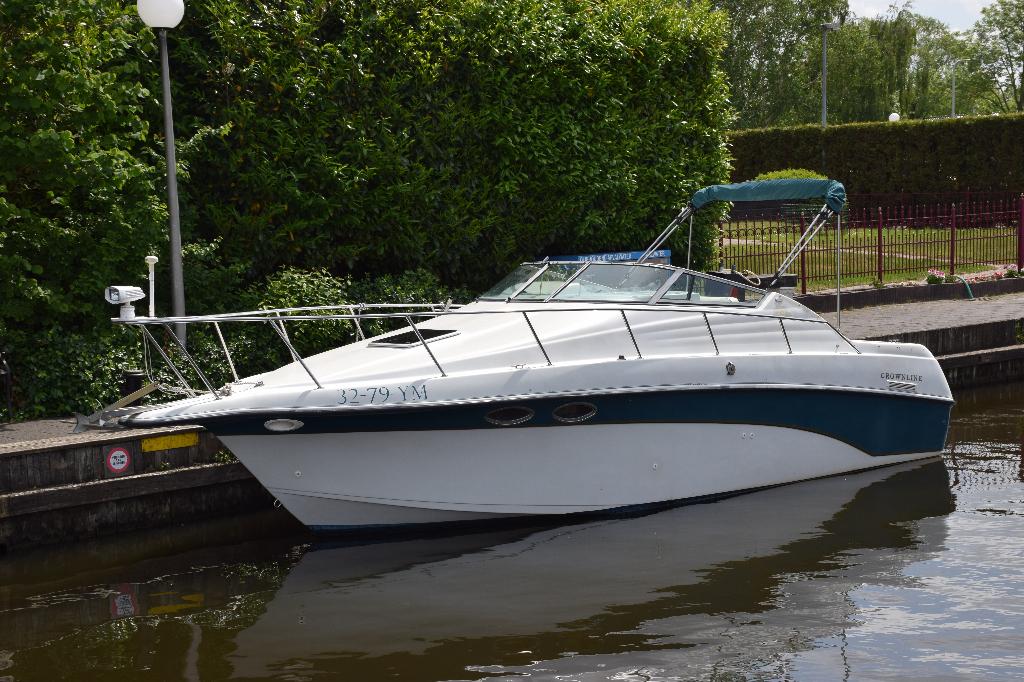 Crownline 250 CR Speedcruiser met gereviseerde 259 pk motor, Watersport en Boten, Motorboten en Motorjachten, Benzine, Overige merken