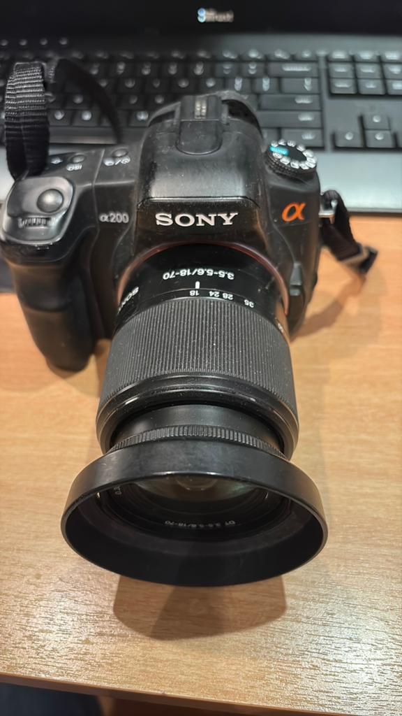 Sony a200 digitale spiegel reflex camera, Audio, Tv en Foto, Fotocamera's Digitaal, Gebruikt, Spiegelreflex, Ophalen of Verzenden