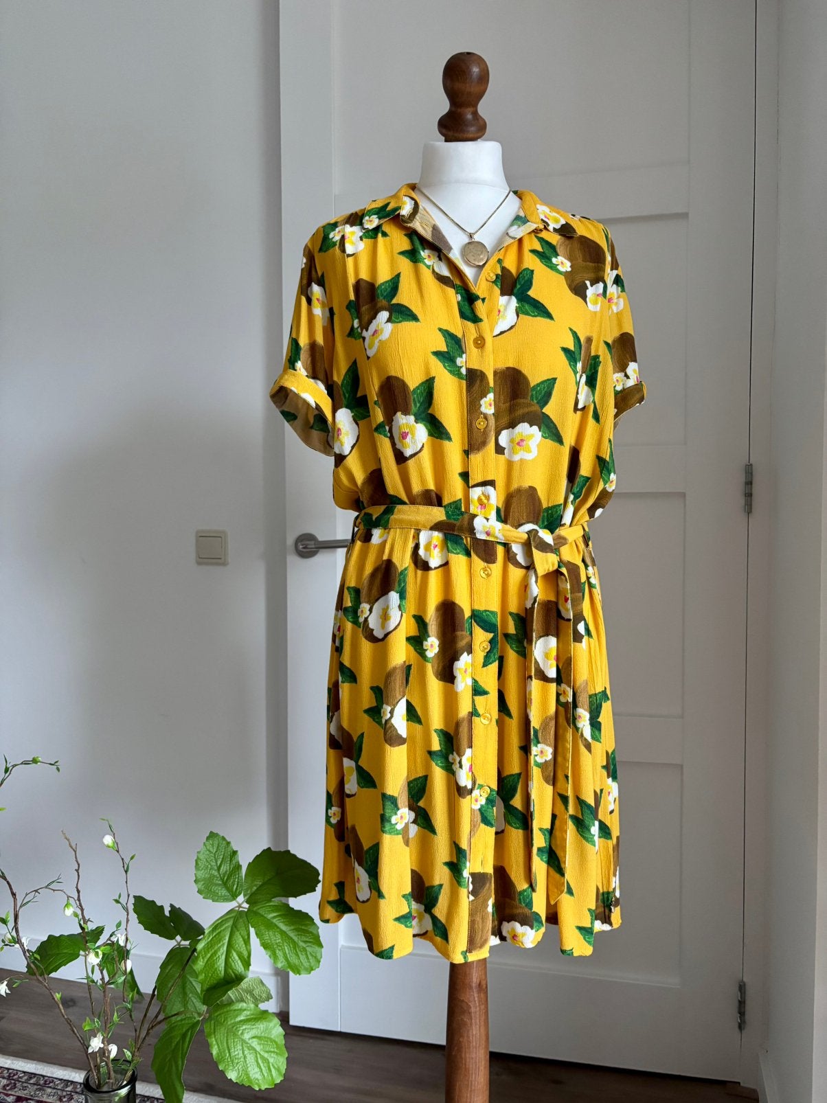 Fabienne Chapot Boyfriend Dress – maat 36, Kleding | Dames, Jurken, Nieuw, Maat 36 (S), Geel, Boven de knie, Ophalen of Verzenden
