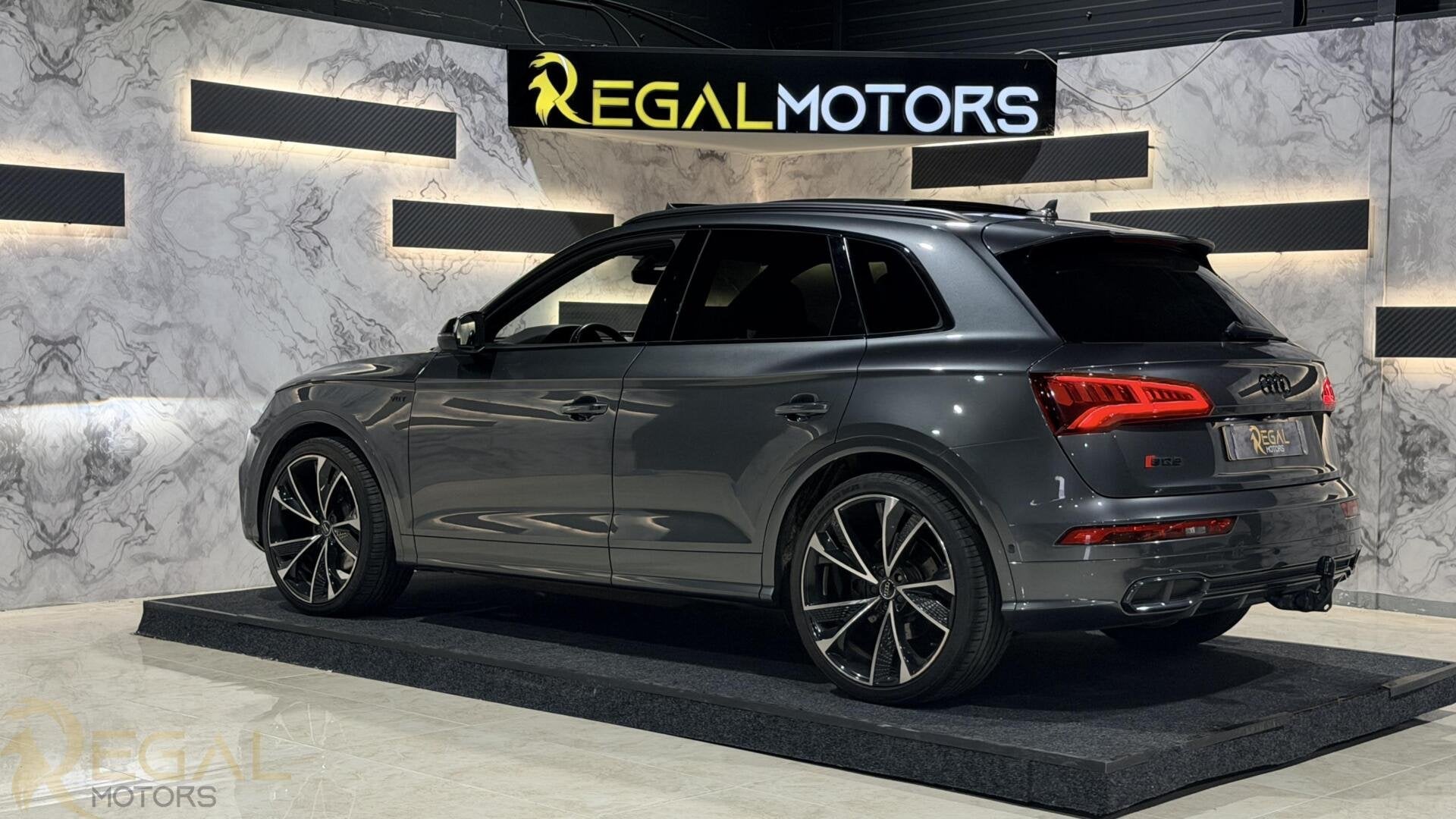 Audi SQ5 3.0 TFSI SQ5 quattro Pano | B&O | RS-Seats, Automaat, Gebruikt, Euro 6, 2995 cc
