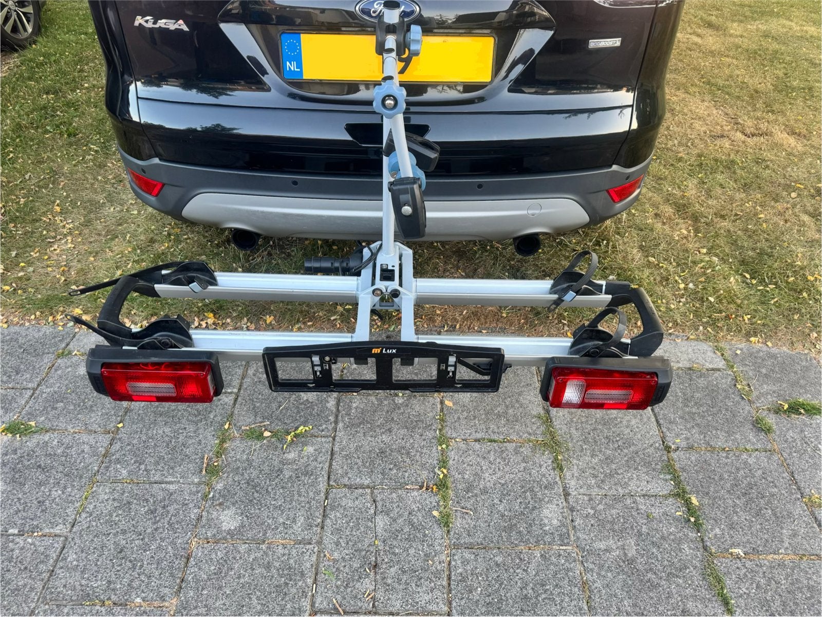 Movanext Lux fietsendrager voor 2 (e-)fietsen, Ophalen, Gebruikt, 2 fietsen, Trekhaakdrager