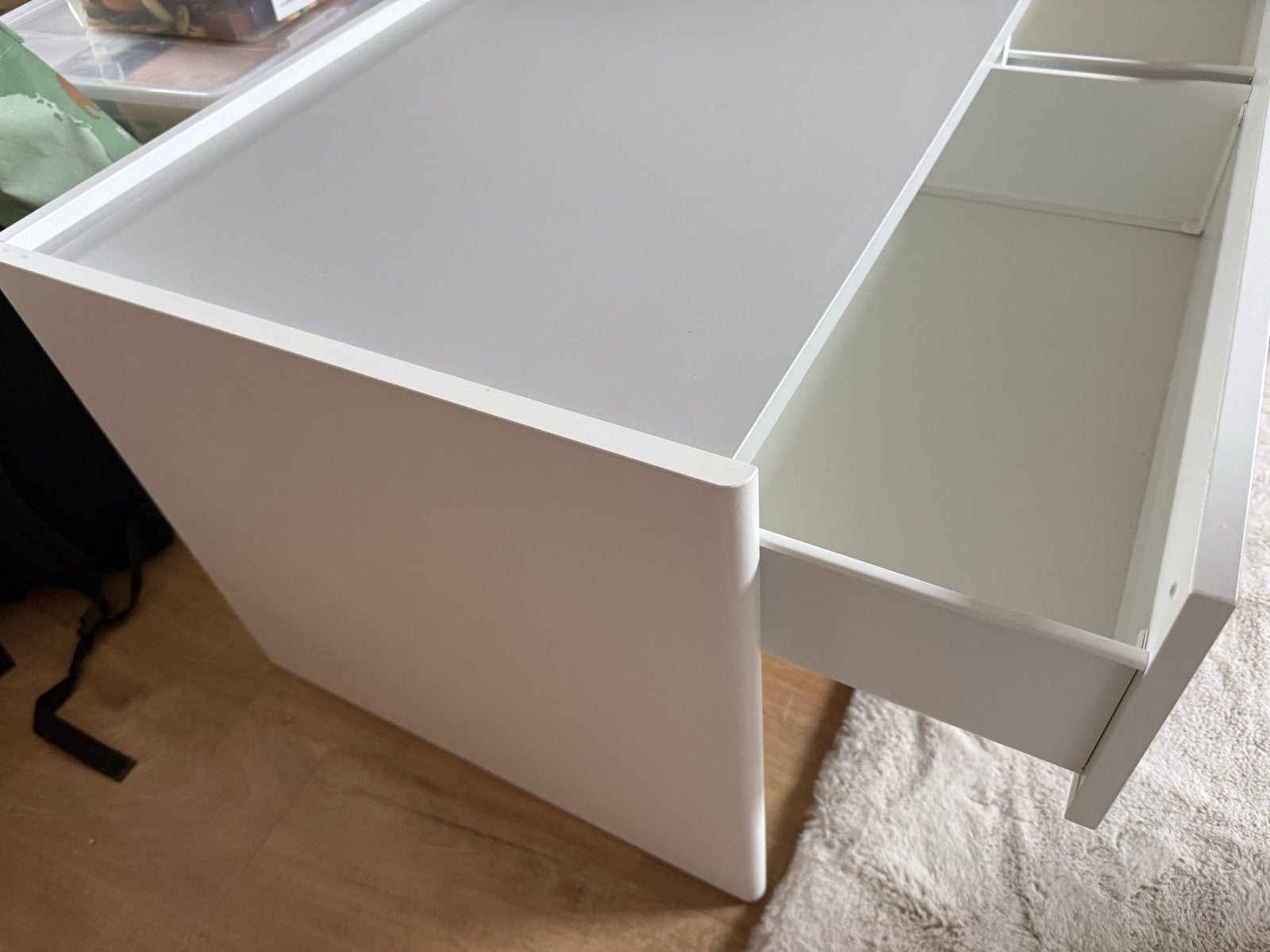 Ikea Dundra Kinderspeeltafel met twee laden 118 x 57 x 52cm, Ophalen, Gebruikt