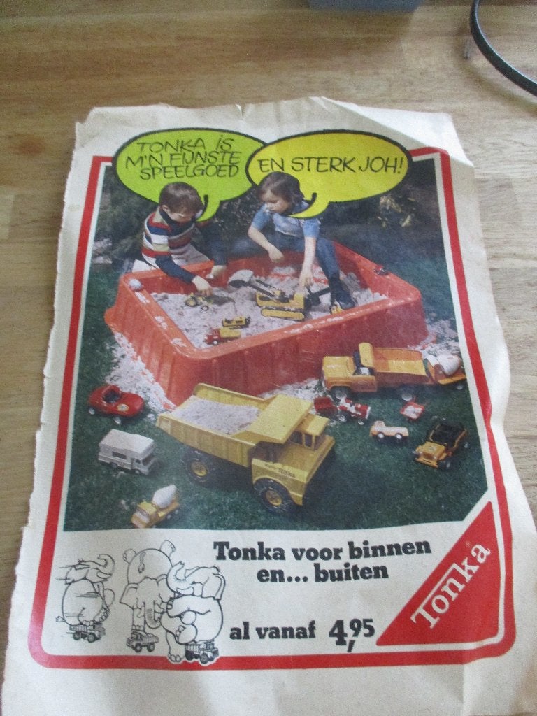 VINTAGE RECLAME ADVERTENTIE TONKA, Ophalen of Verzenden, Gebruikt, Overige typen
