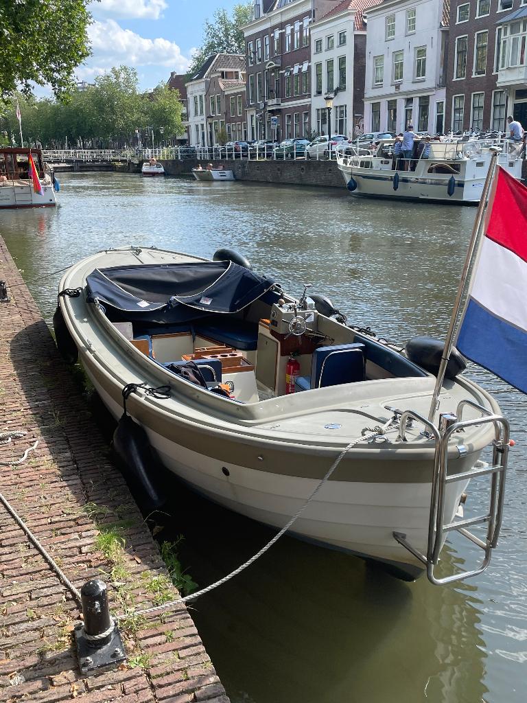 Nette Saga 20 sloep. Motor loopt niet!, Watersport en Boten, 5 m, Ophalen of Verzenden, 2 m, Overige merken