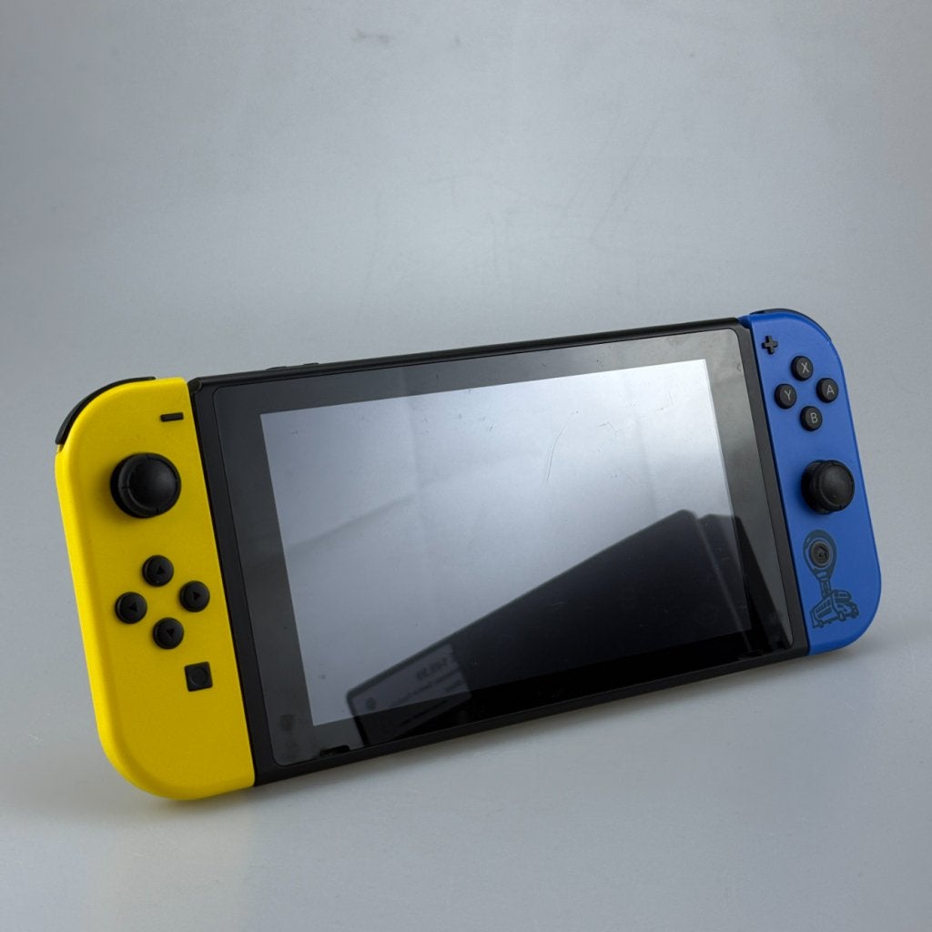 Nintendo Switch Fortnite Edition, Nintendo, Gebruikt, Support@nintendo.com, 11-1 Hokotate-cho, Kamitoba, Minami-ku
Kyoto 601-8501
Japan
