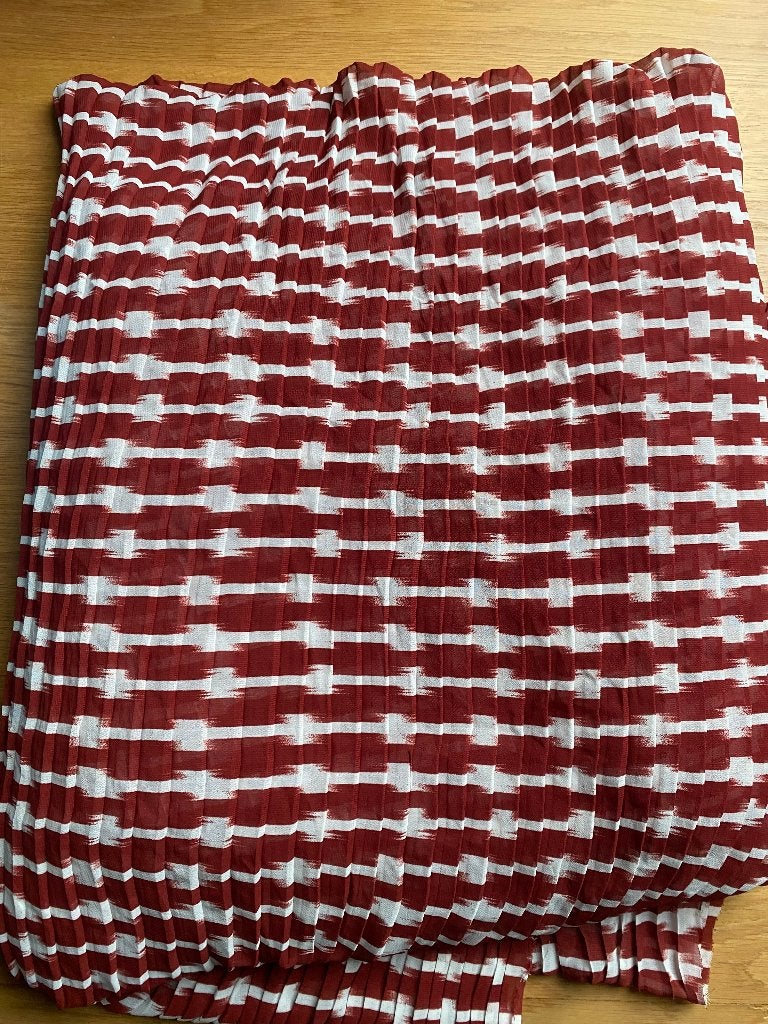 Plissé stof 3 meter, 120 cm of meer, Ophalen of Verzenden, Polyester, Rood