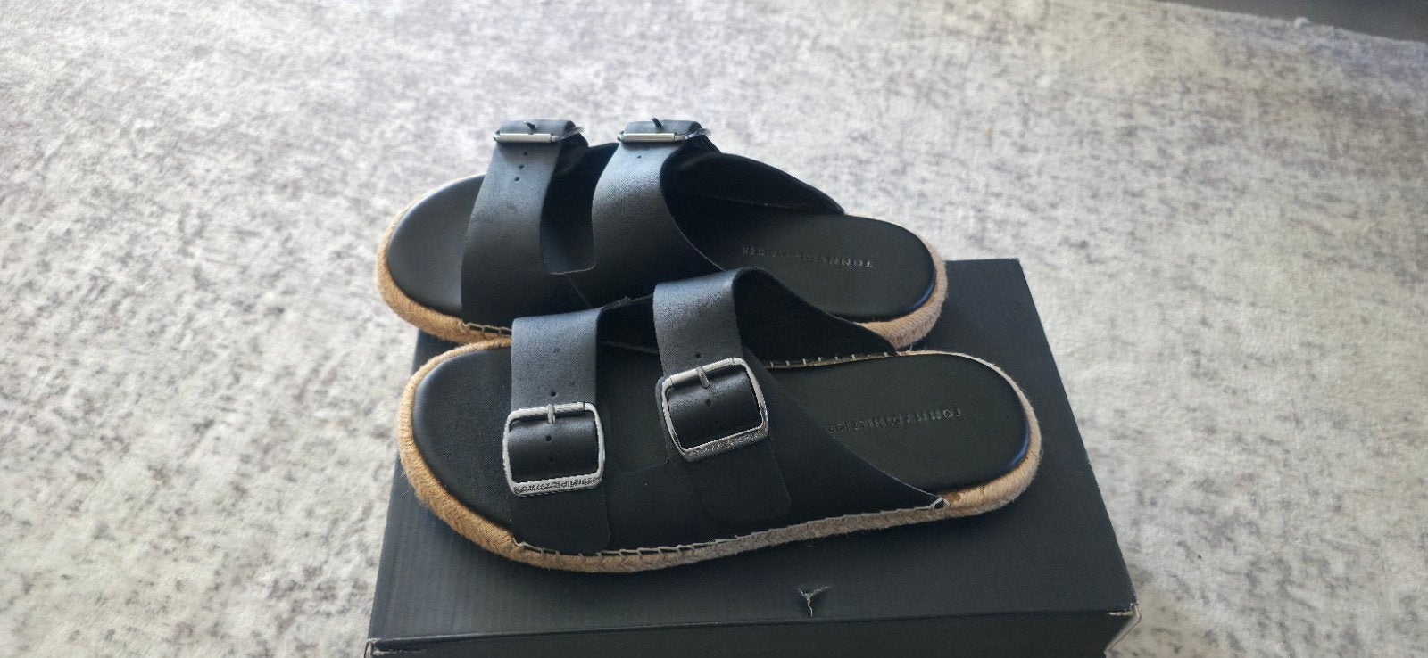 Zwarte sandalen maat 42 - zo goed als nieuw, Kleding | Heren, Schoenen, Ophalen of Verzenden, Zo goed als nieuw, Zwart, Sandalen