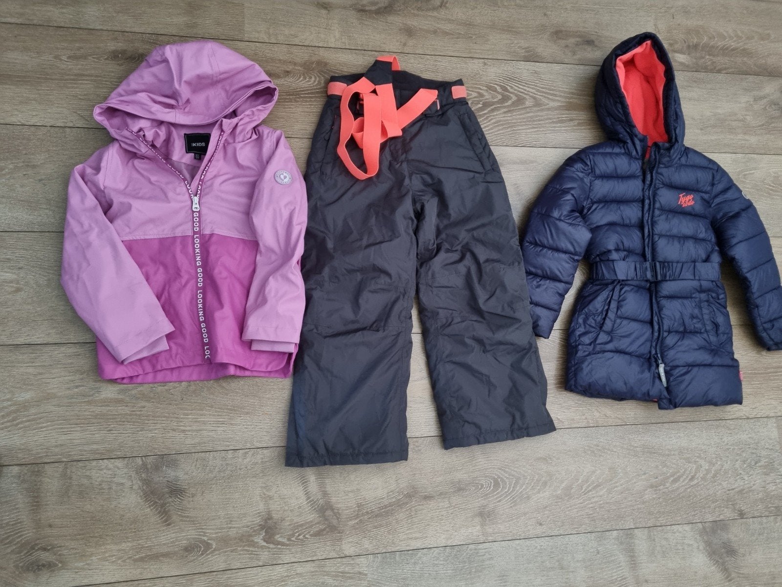 meisjes kleding pakket   maat 122/128/134 voor 35 euro, Ophalen, Zo goed als nieuw, Meisje, Jas
