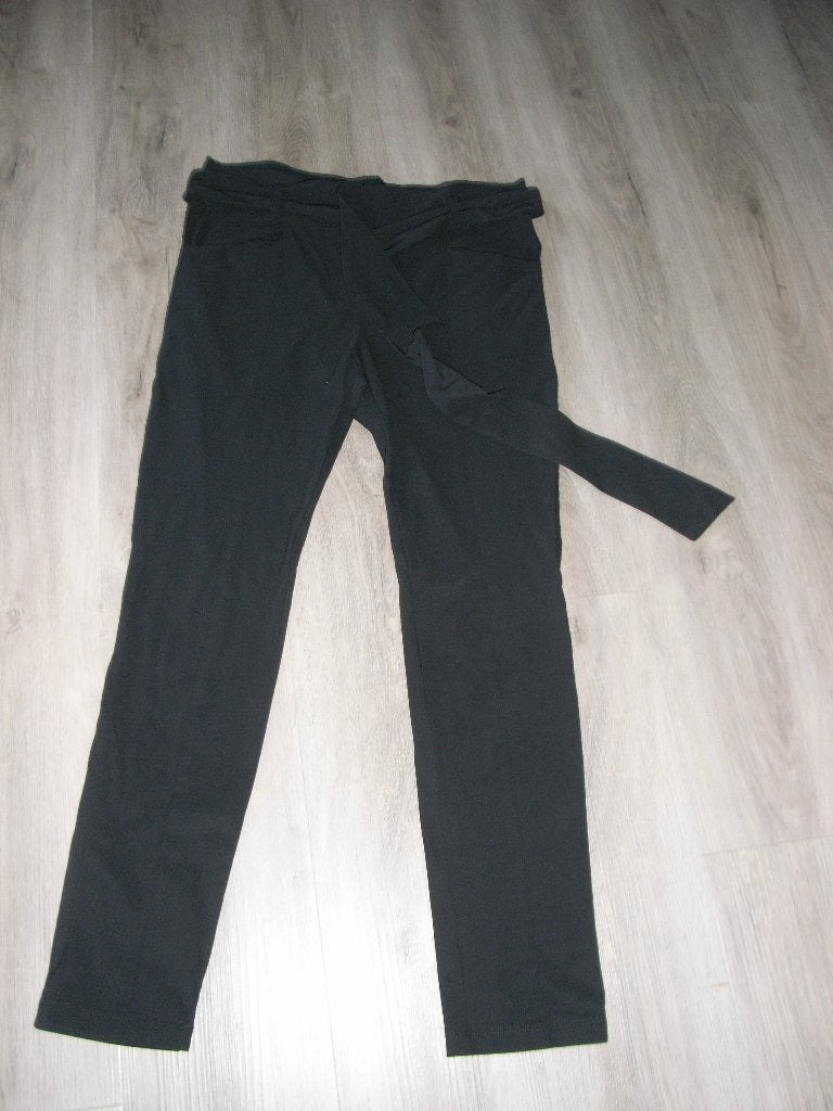 JANE LUSHKA zwart travelstof broek mt 36/38, NIEUW, Maat 38/40 (M), Zwart, Nieuw, Ophalen of Verzenden