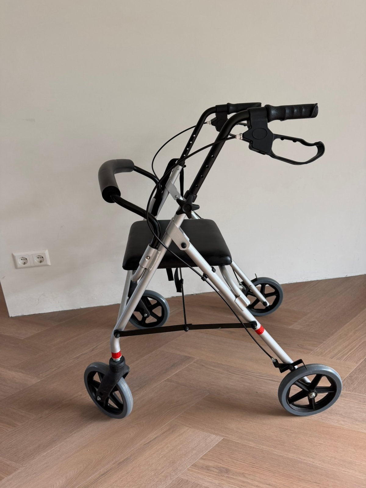 Rollator in zeer nette staat, Diversen, Ophalen, Opvouwbaar, Gebruikt