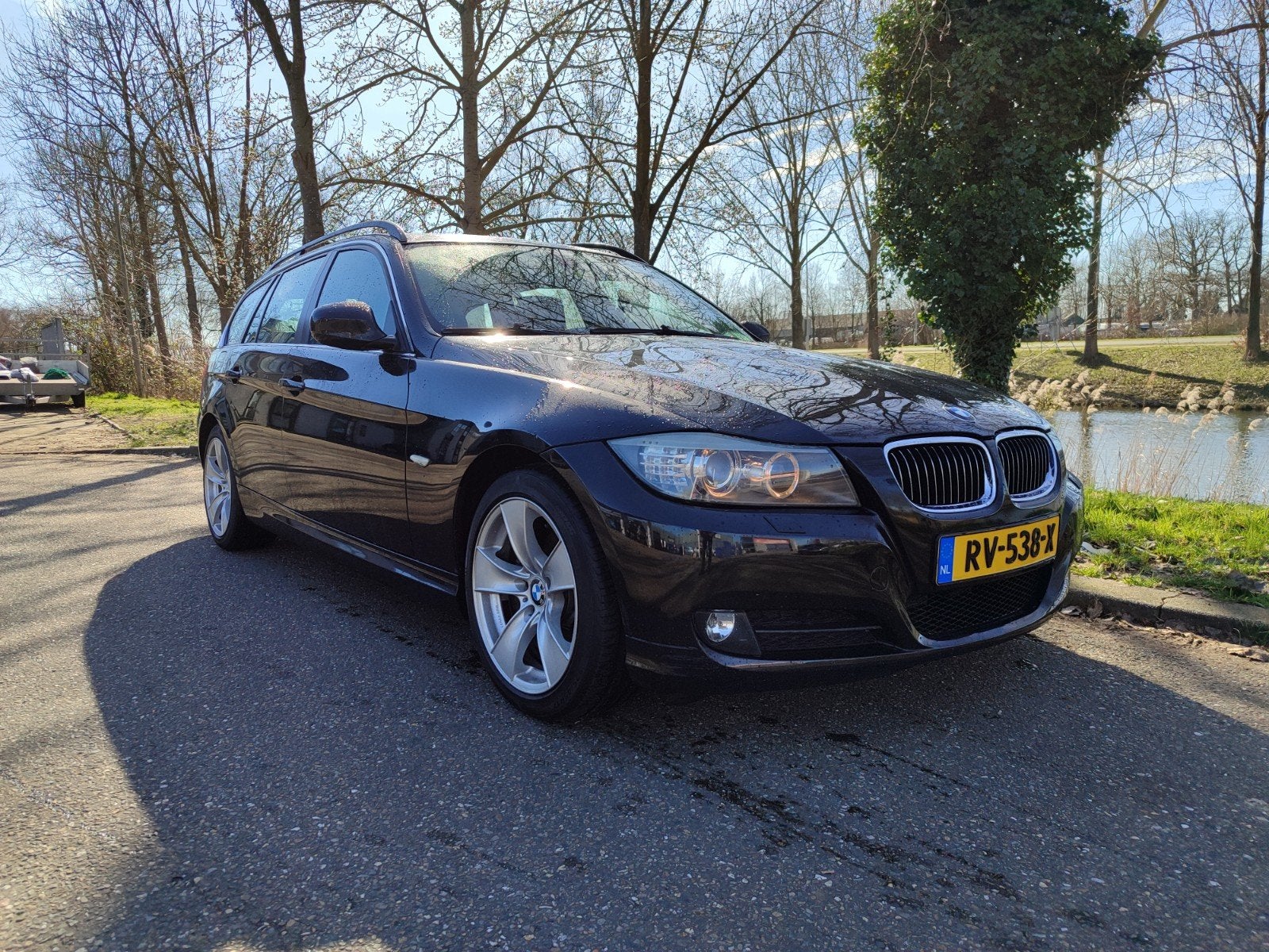 BMW 3-Serie 3.0 I 325 Xdrive Touring 2009 Zwart, Auto's, 13 km/l, Zwart, Leder en Stof, Handgeschakeld