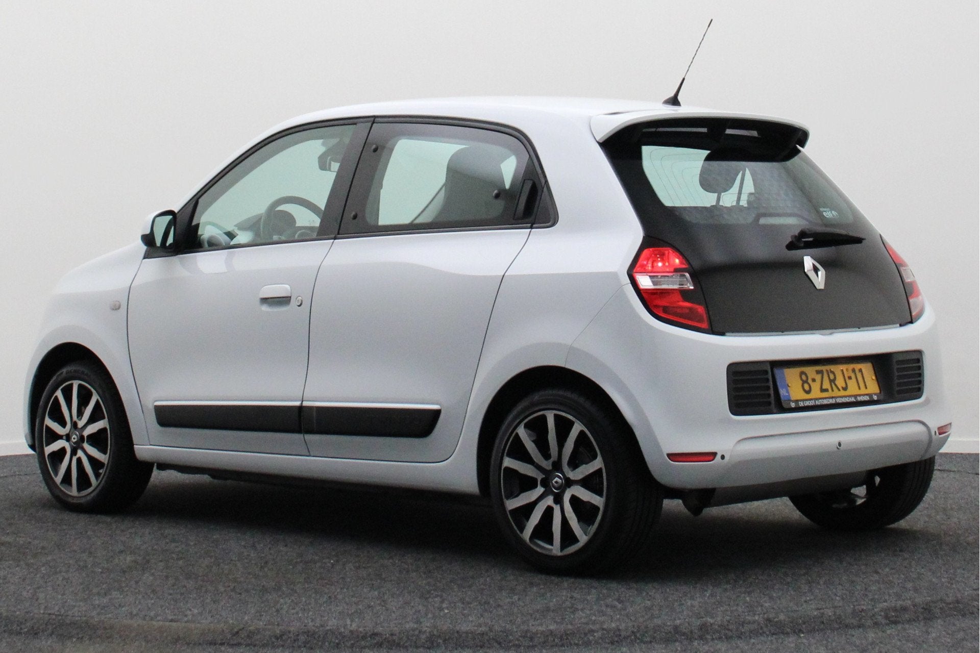 Renault Twingo 0.9 TCe Dynamique 5-Deurs, Airco, Camera, Cru, 898 cc, Gebruikt, 918 kg, 4 stoelen