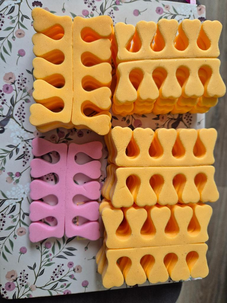 Teenspreiders, Ophalen of Verzenden, Oranje, Handen en Nagels