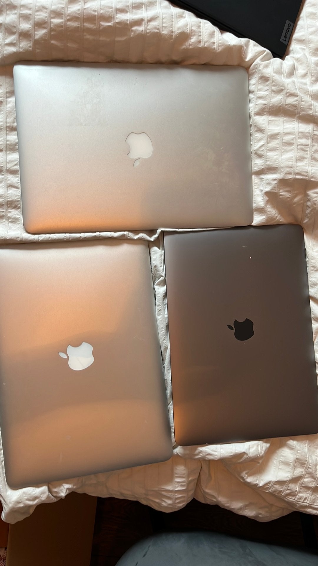 Gratis! 3 kapotte macbooks, te gebruiken voor onderdelen, Computers en Software, Windows Laptops, Ophalen, Niet werkend, 15 inch