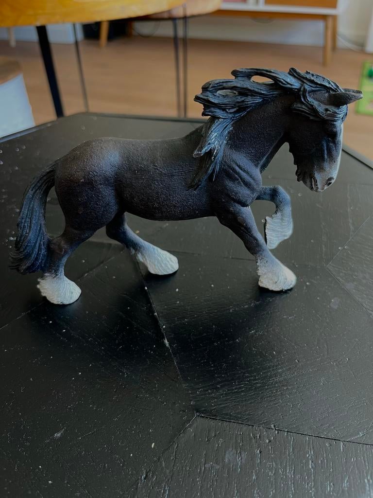 Schleich Sleigh Paard - Gedetailleerd Speelgoed Paard, Ophalen of Verzenden, Gebruikt, Jongen of Meisje