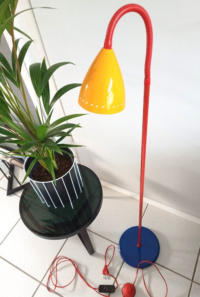 vintage vloerlamp ( Memphis design van Happy Light) 80s, Ophalen, Gebruikt, Kunststof, E27 (groot)