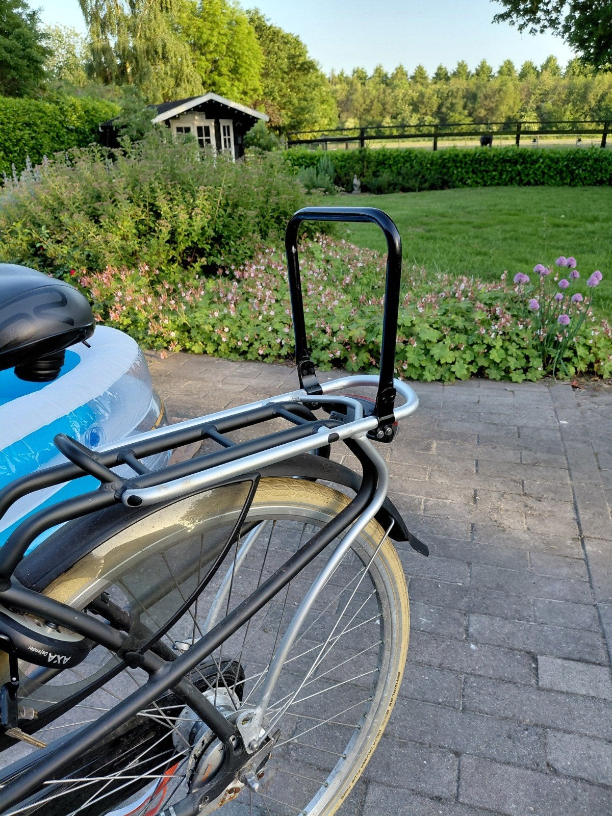 Rugsteun fiets, Ophalen of Verzenden, Zo goed als nieuw, 15 t/m 25 kg, Achterzitje